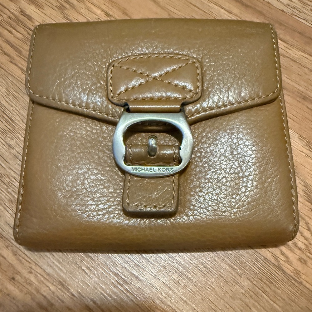 Vintage Michael Kors wallet